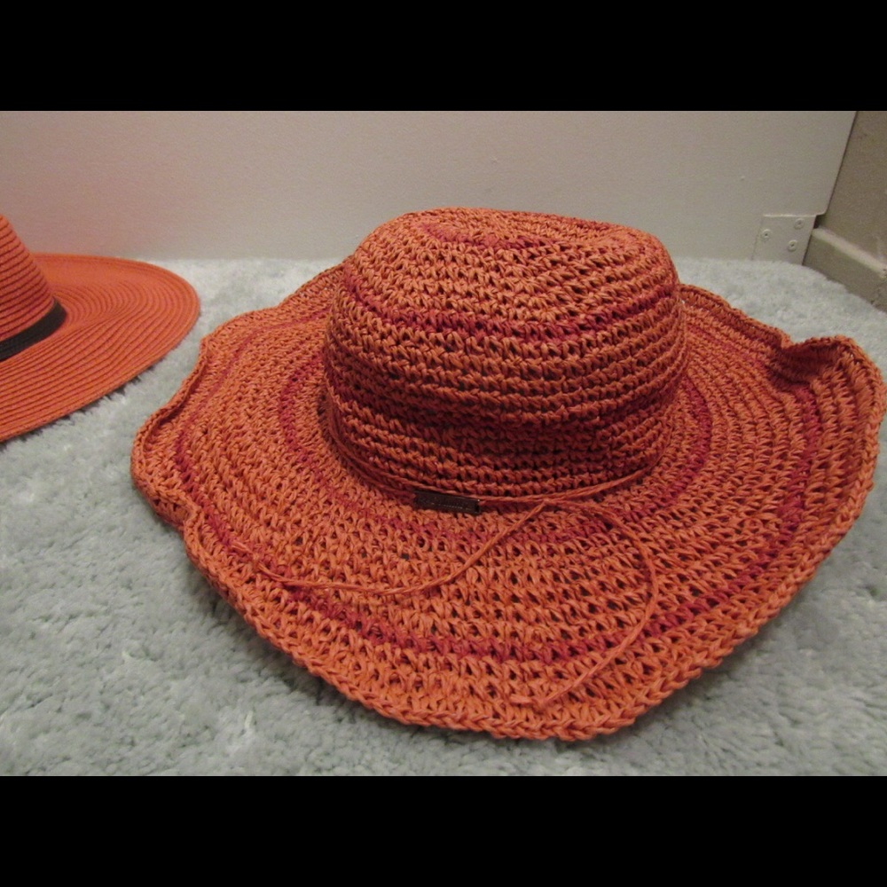 Columbia beach hat